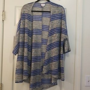 NWOT 💙 LuLaRoe Lindsey Large